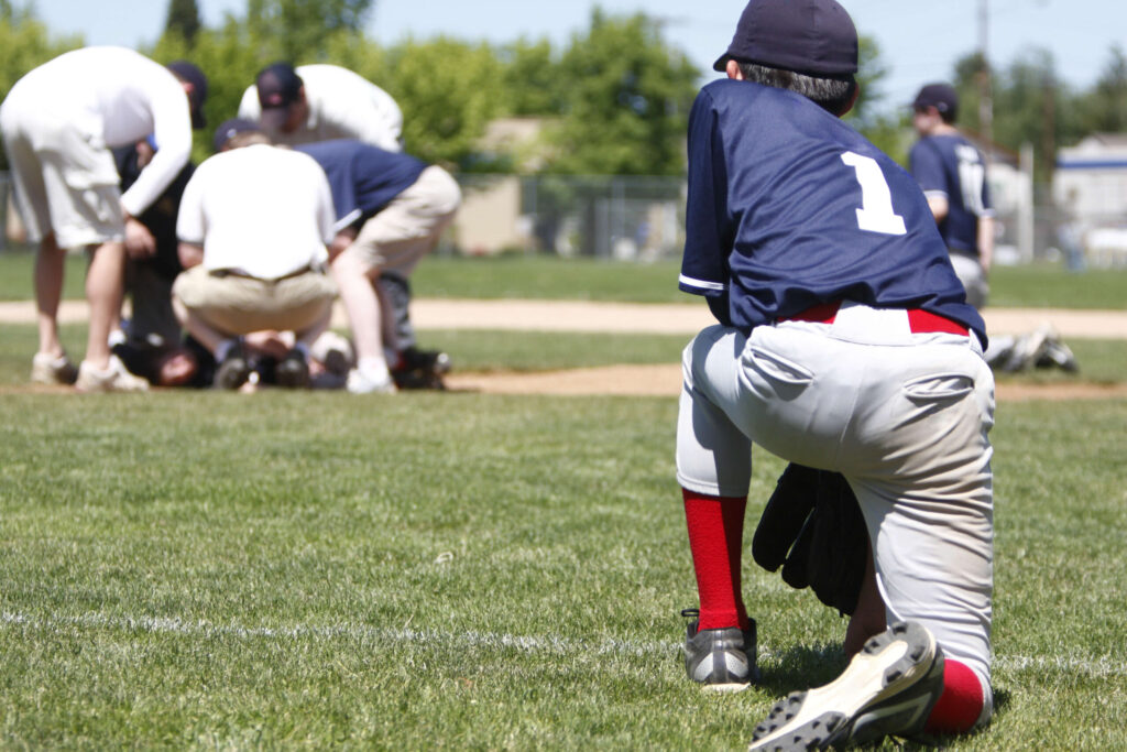 baseball injuries: pitchers vs field players